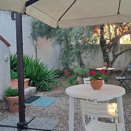 Il Profumo Di Ginestre 3* אולביה