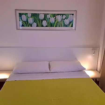 Il Profumo Di Ginestre Bed & Breakfast 3*