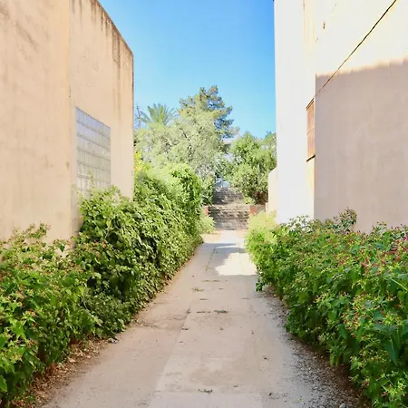 Il Profumo Di Ginestre Bed & Breakfast 3*