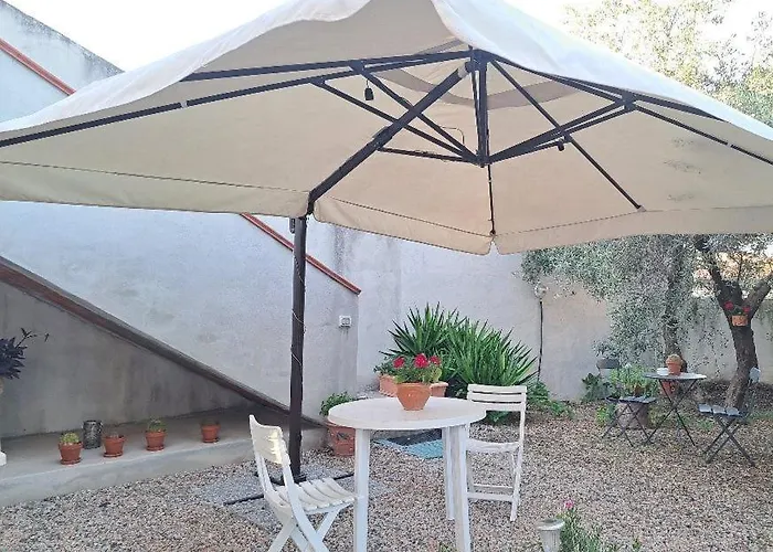 Il Profumo Di Ginestre Bed & Breakfast 3*